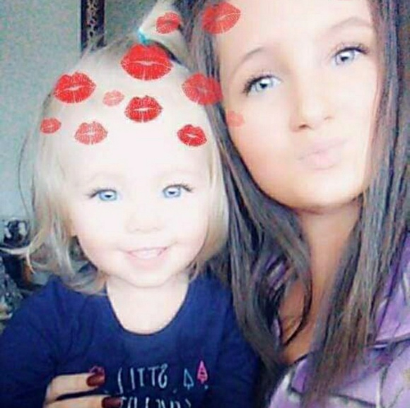 hellen_w4067